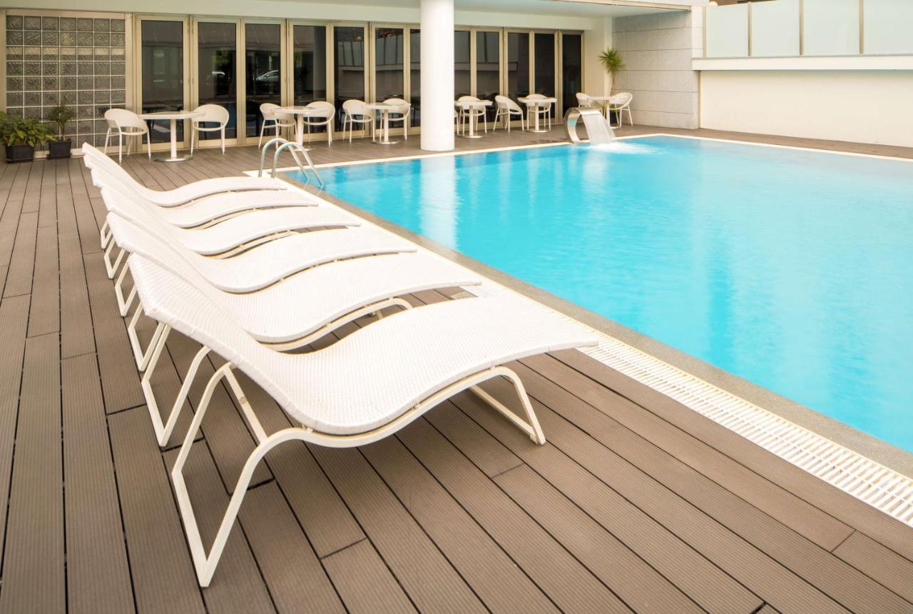 Nh Coimbra Dona Ines Hotel Kültér fotó