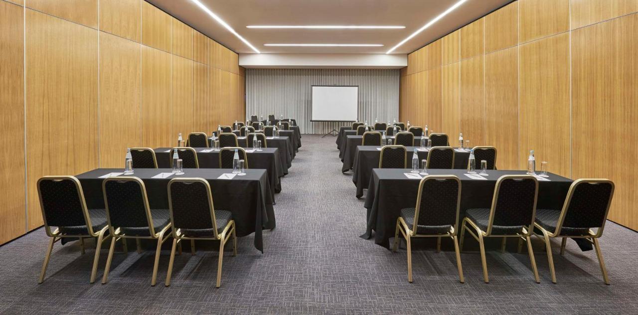 Nh Coimbra Dona Ines Hotel Kültér fotó