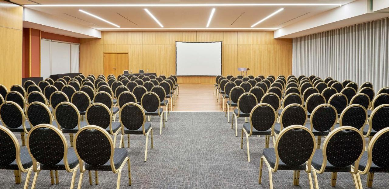 Nh Coimbra Dona Ines Hotel Kültér fotó